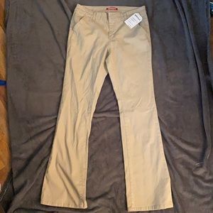 Union bay wonens nwt khaki pants